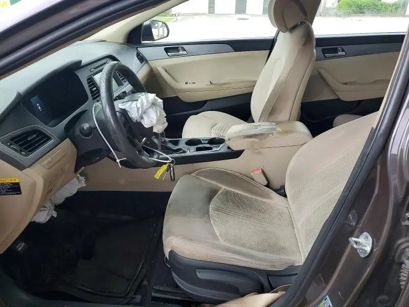 2017 HYUNDAI SONATA SE  