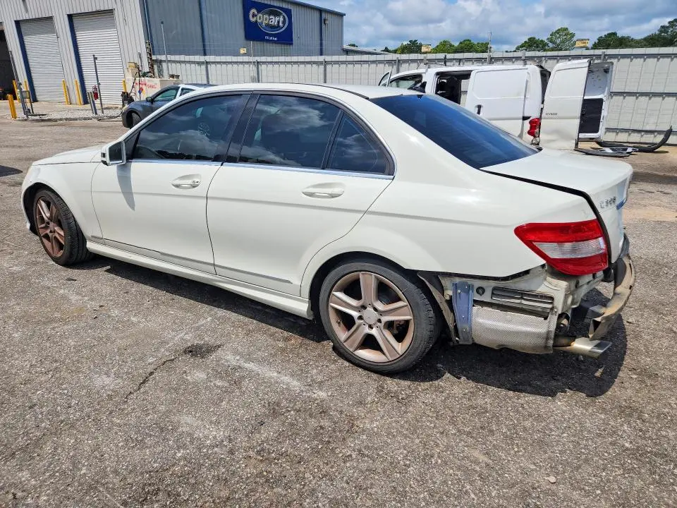 2010 MERCEDES-BENZ C 300  