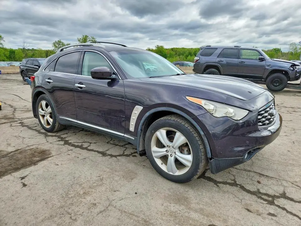 2010 INFINITI FX35 BASE  