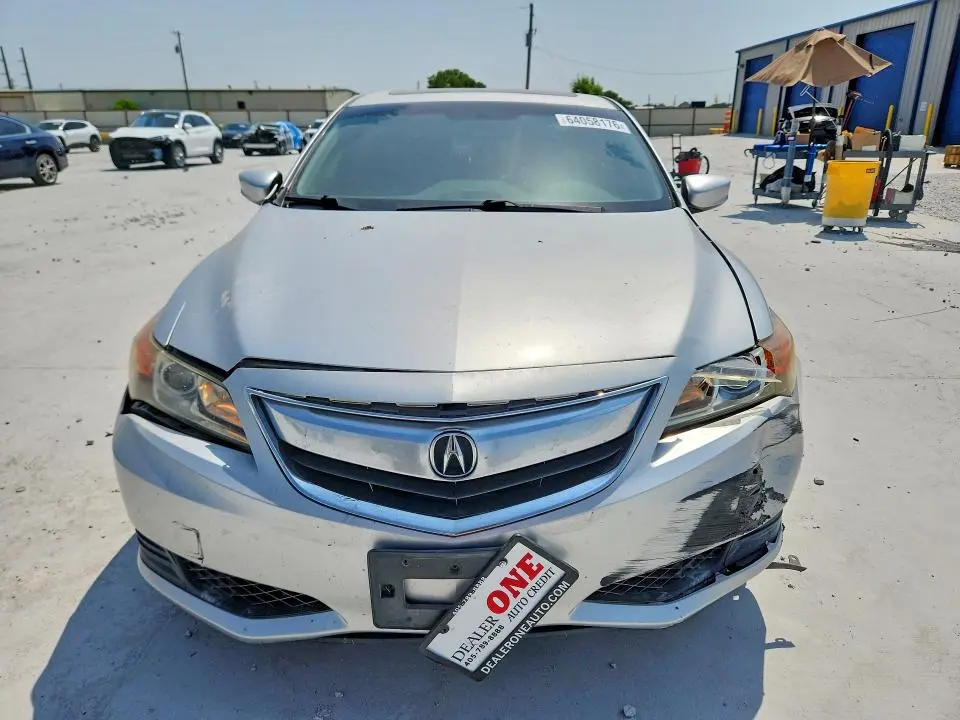 2013 ACURA ILX 20  