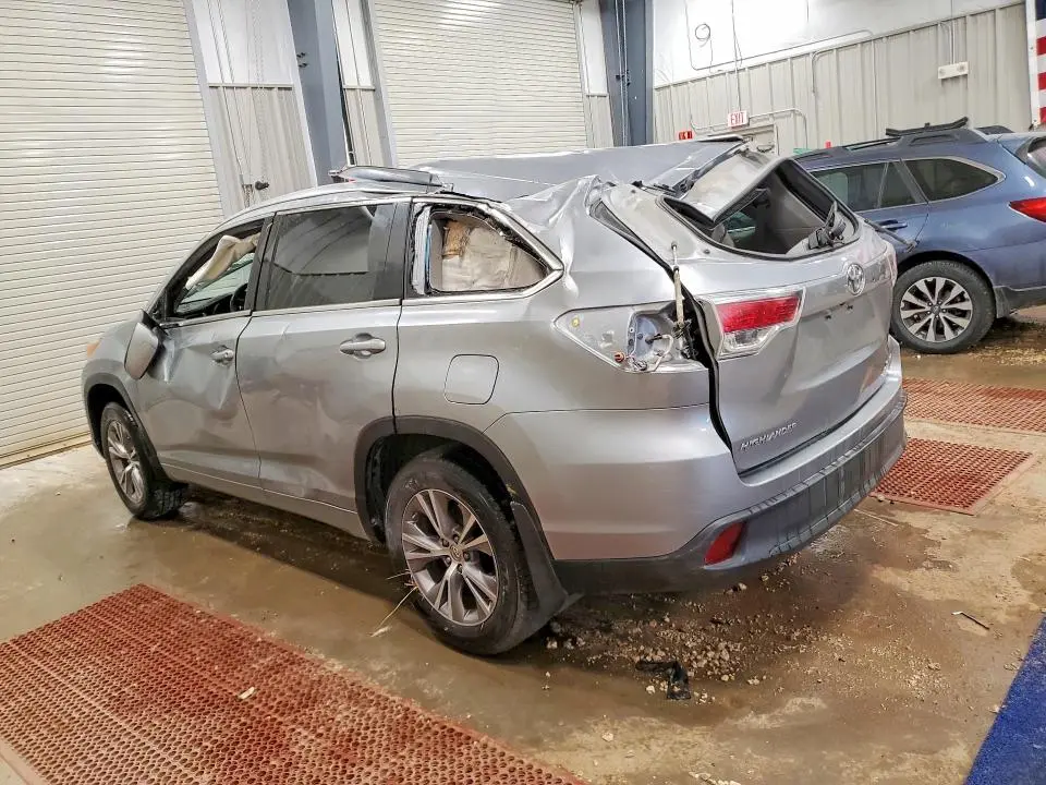 2014 TOYOTA HIGHLANDER XLE  