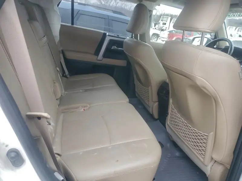 2016 TOYOTA 4RUNNER SR5/SR5 PREMIUM  