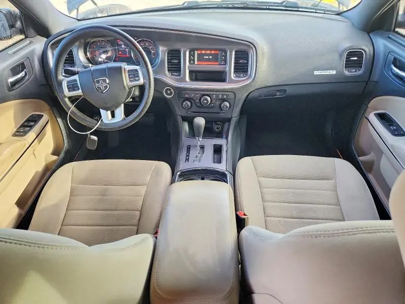 2014 DODGE CHARGER SE  
