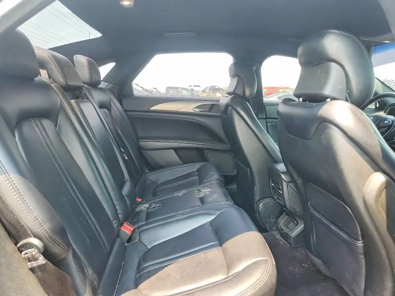 2017 LINCOLN MKZ PREMIERE  