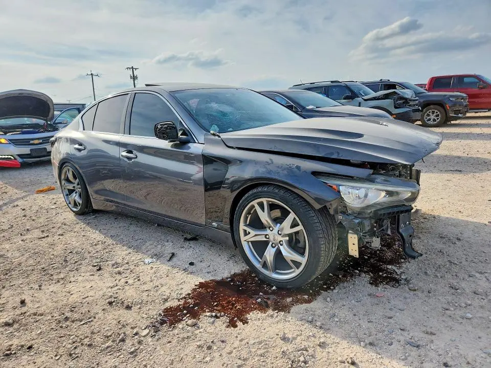 2016 INFINITI Q50   