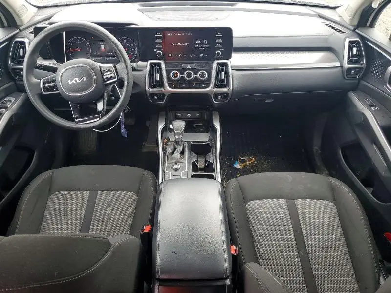 2022 KIA SORENTO LX  
