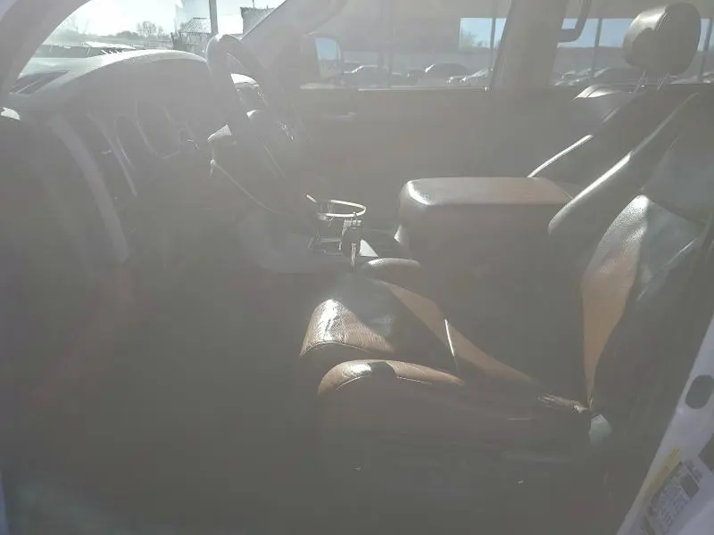2013 TOYOTA SEQUOIA PLATINUM  