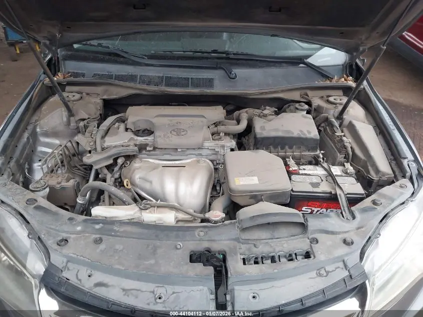 2016 TOYOTA CAMRY SE