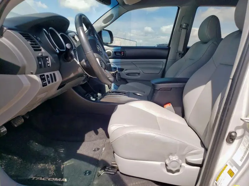 2013 TOYOTA TACOMA DOUBLE CAB PRERUNNER  