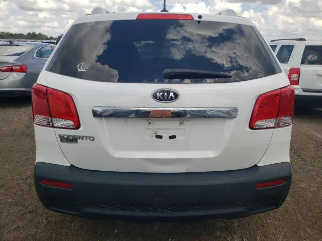 2013 KIA SORENTO LX  