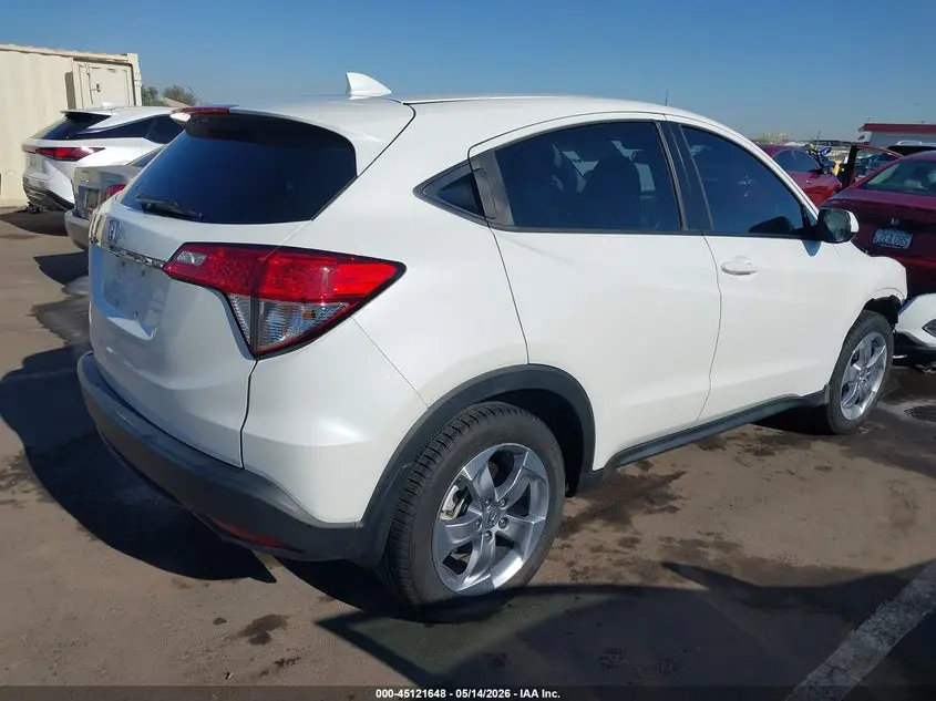 2022 HONDA HR-V 2WD LX