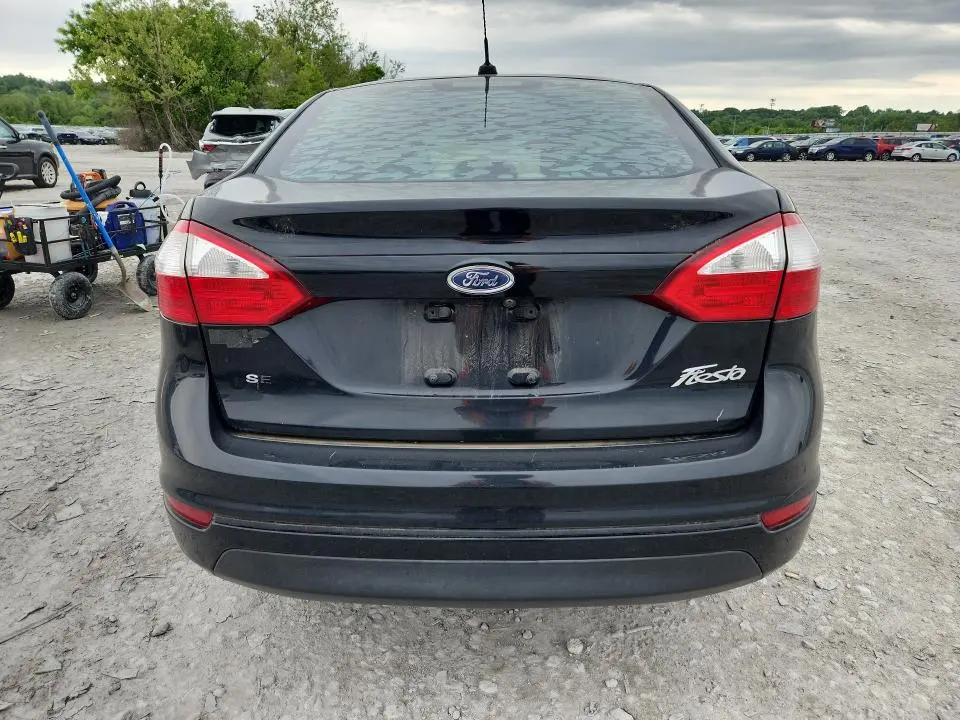 2018 FORD FIESTA SE  