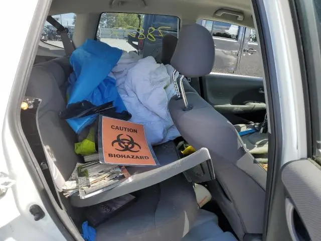 2010 HONDA FIT 