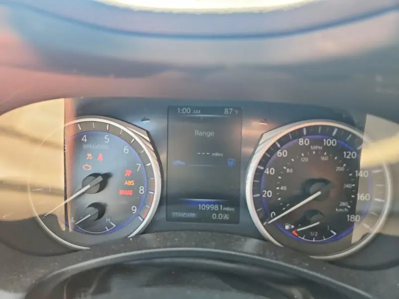 2015 INFINITI Q50 BASE  