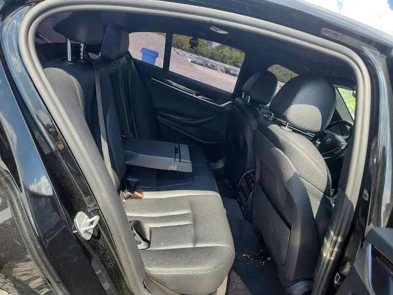 2020 BMW 530 I  