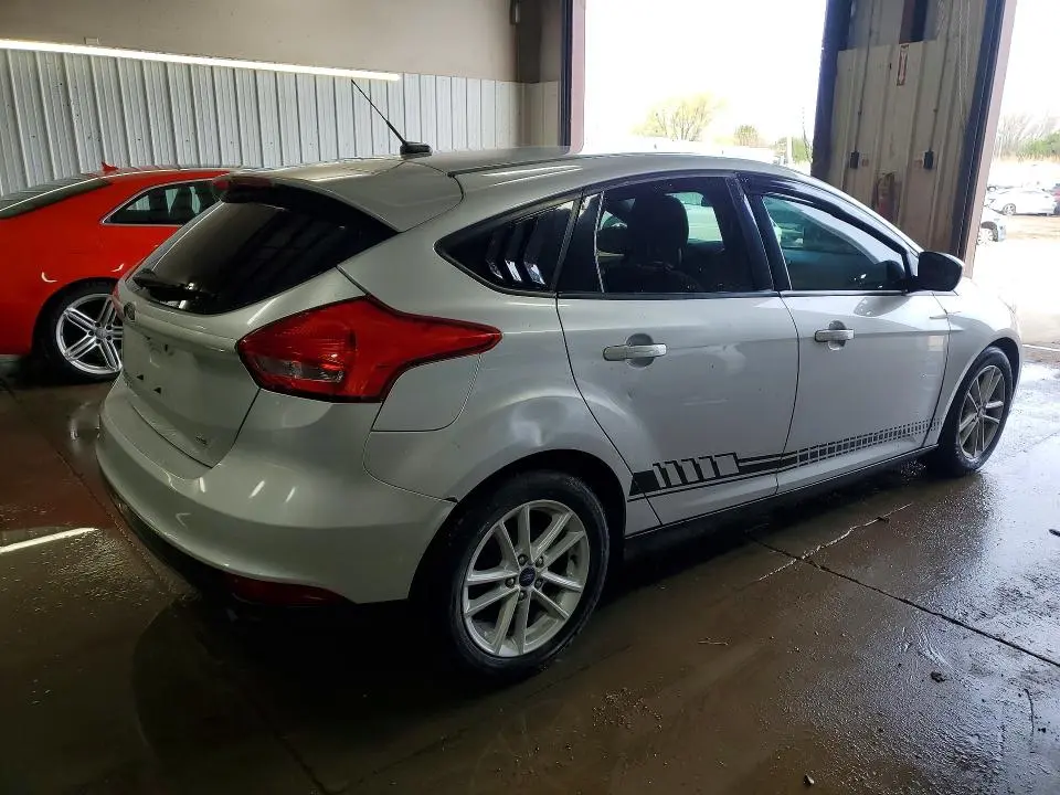 2018 FORD FOCUS SE  
