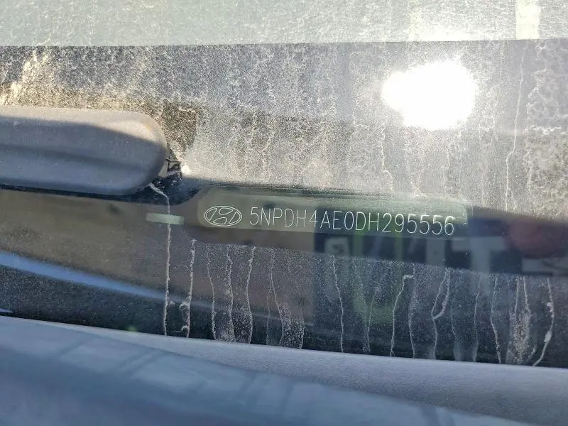 2013 HYUNDAI ELANTRA   