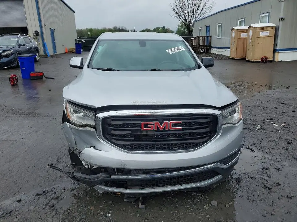 2017 GMC ACADIA SLE  