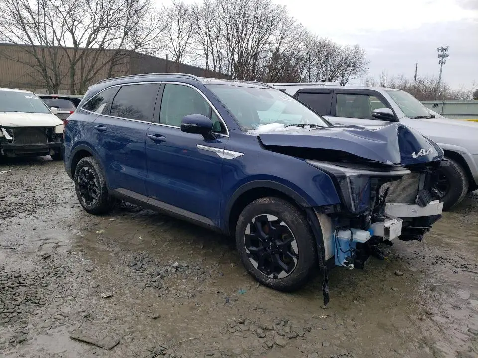 2024 KIA SORENTO S  