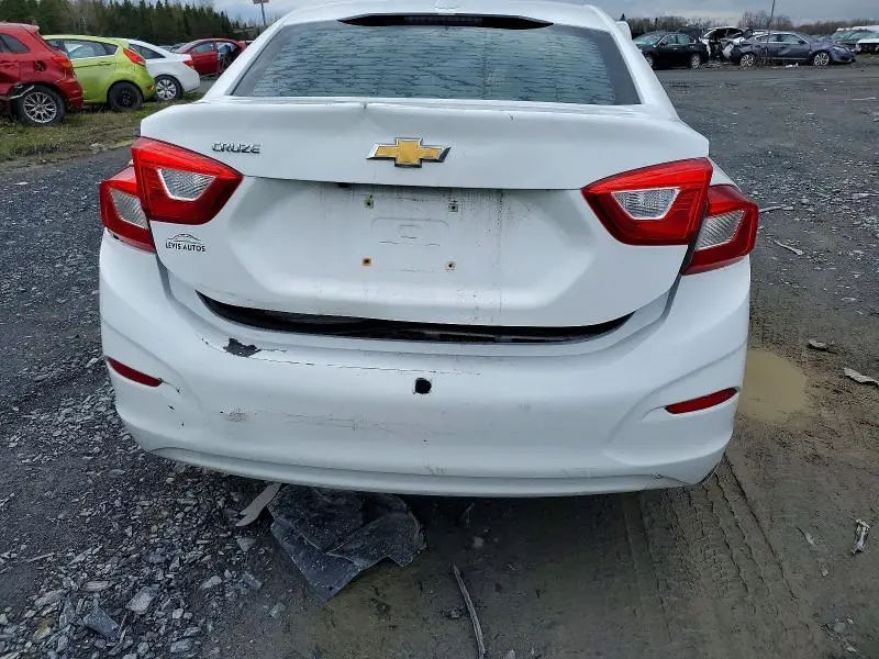 2016 CHEVROLET CRUZE LT  