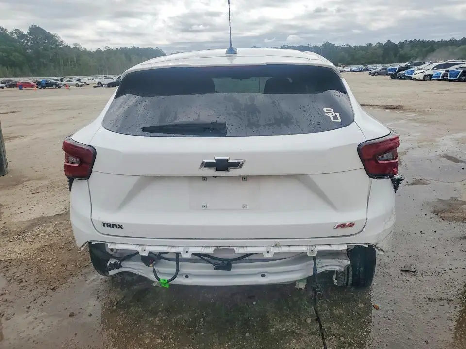 2024 CHEVROLET TRAX 1RS  