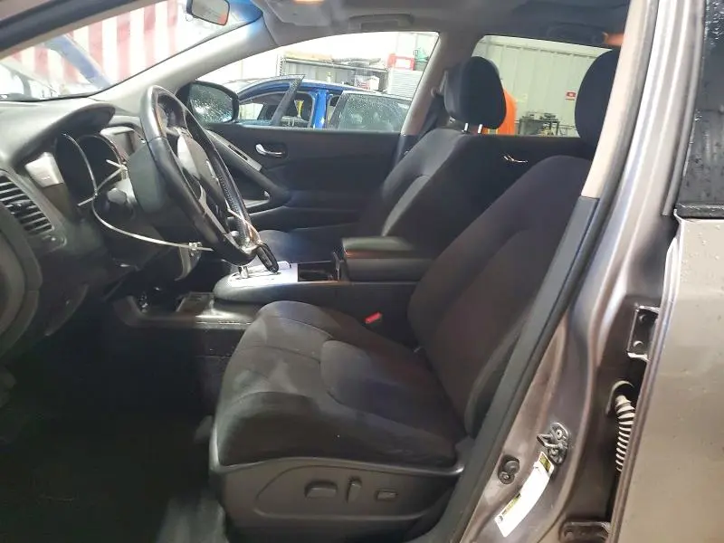 2011 NISSAN MURANO S  