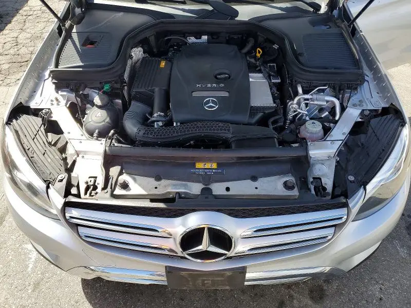 2019 MERCEDES-BENZ GLC 350E  