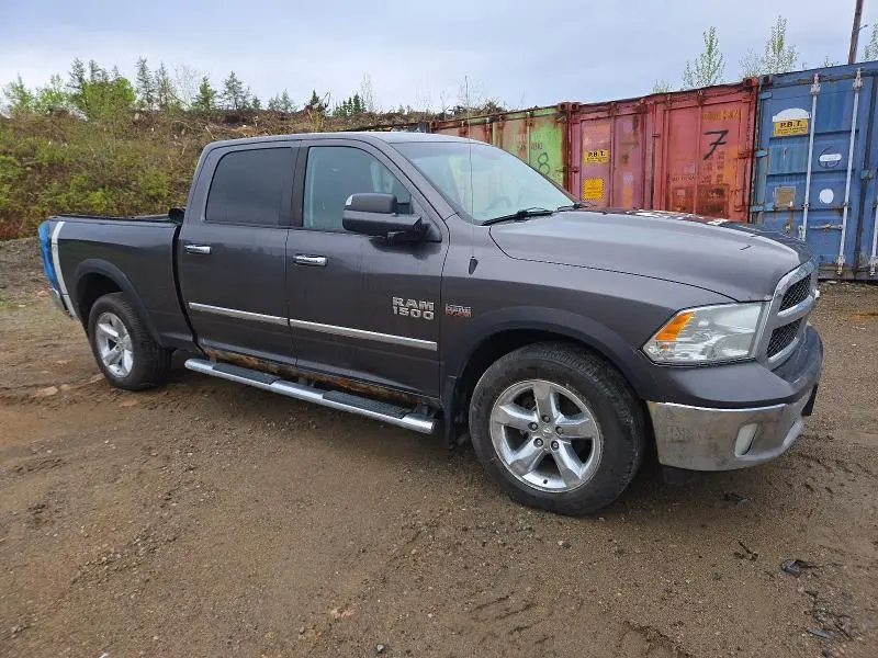 2014 RAM 1500 SLT  