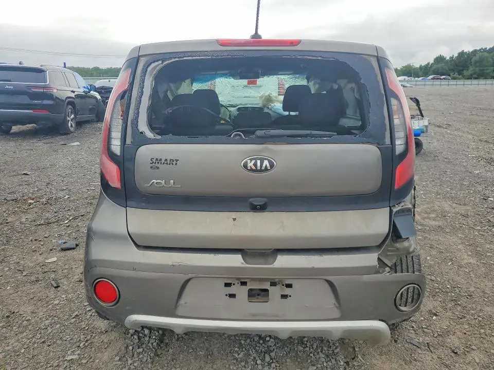 2017 KIA SOUL +  