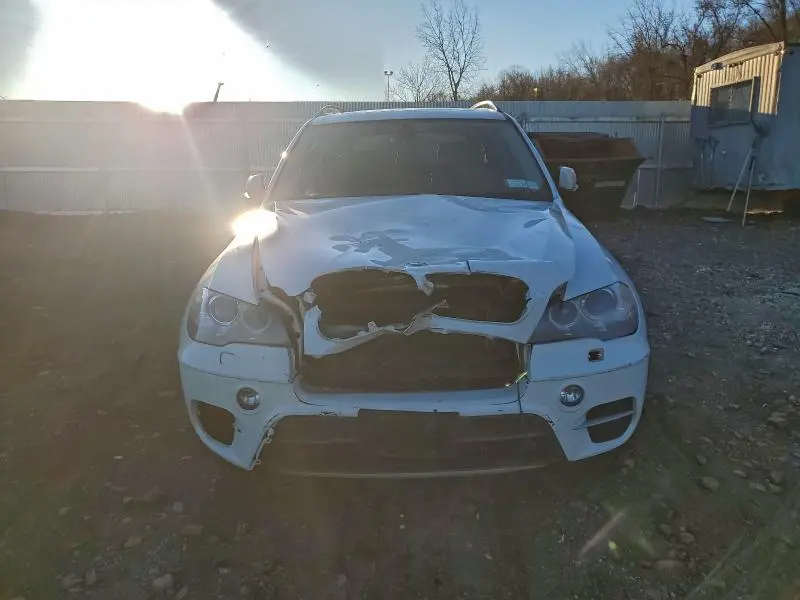 2013 BMW X5 XDRIVE35I  