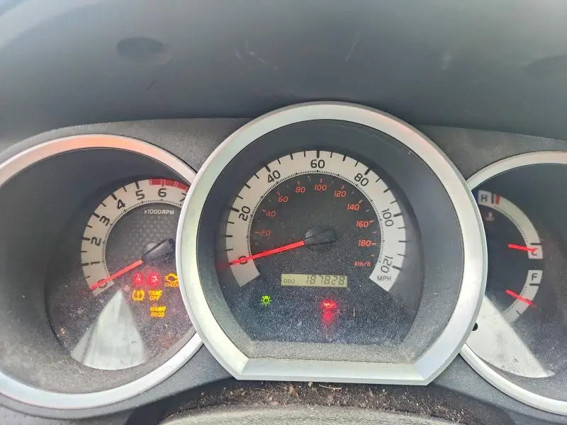 2013 TOYOTA TACOMA V6  