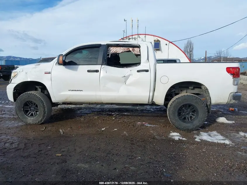2010 TOYOTA TUNDRA SR5 5.7L V8
