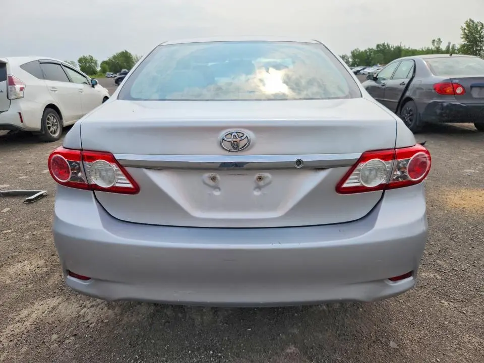 2011 TOYOTA COROLLA BASE  