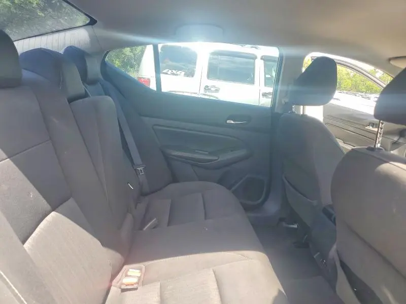 2019 NISSAN ALTIMA S  
