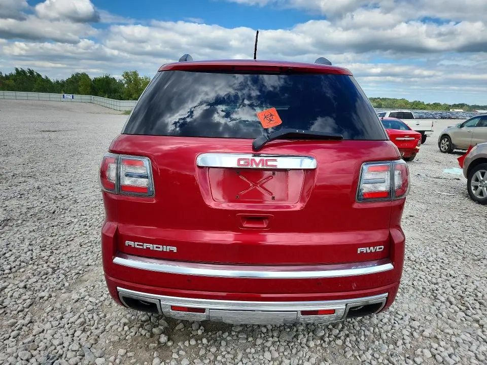 2013 GMC ACADIA DENALI  