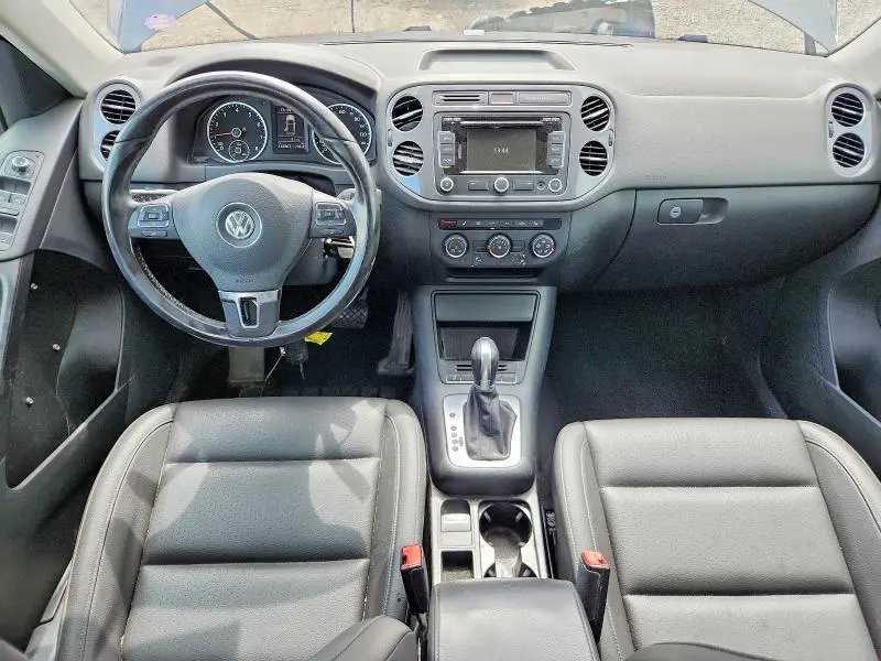 2013 VOLKSWAGEN TIGUAN S  