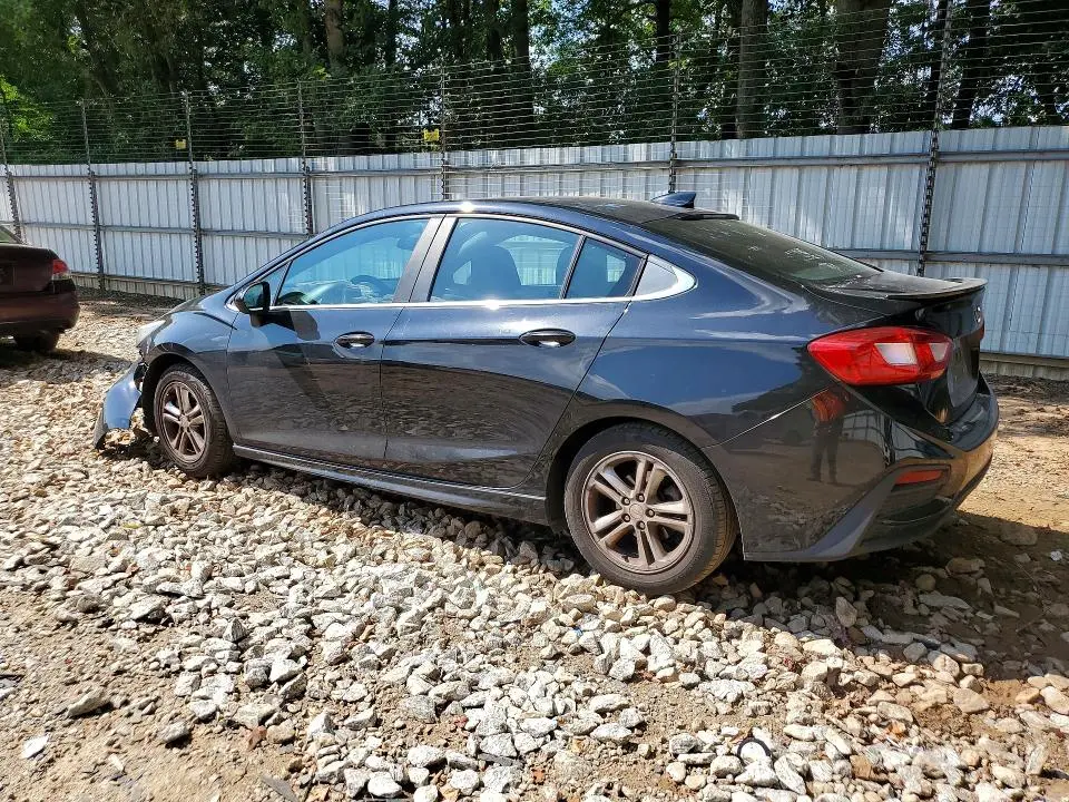 2017 CHEVROLET CRUZE LT  