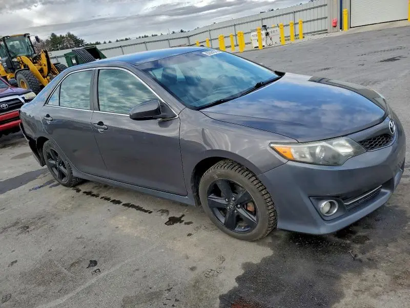2013 TOYOTA CAMRY L  