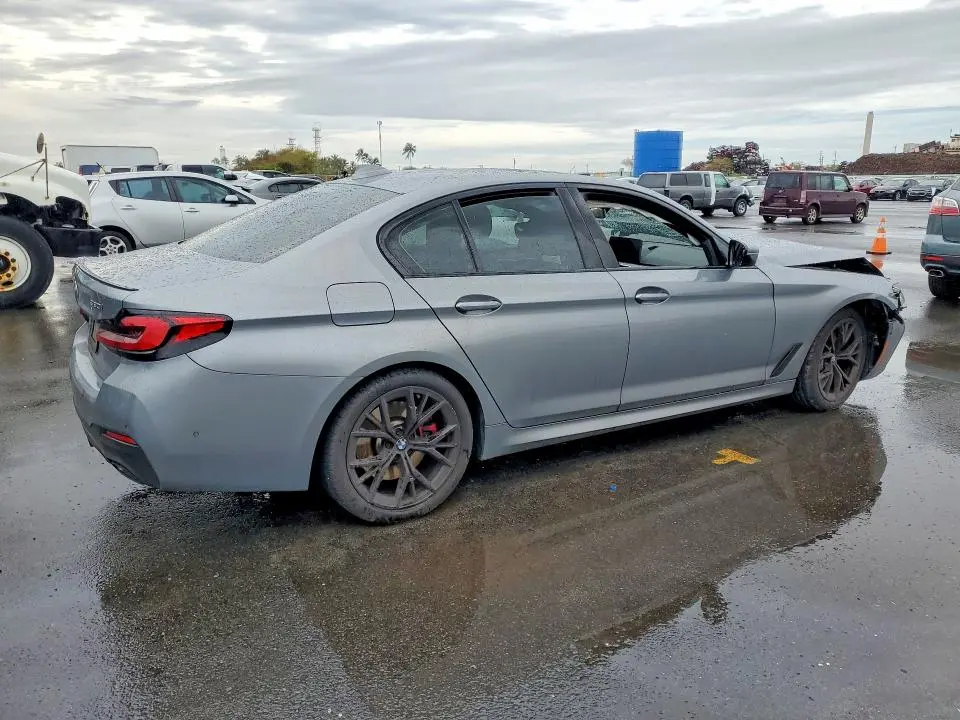 2023 BMW 530 I  