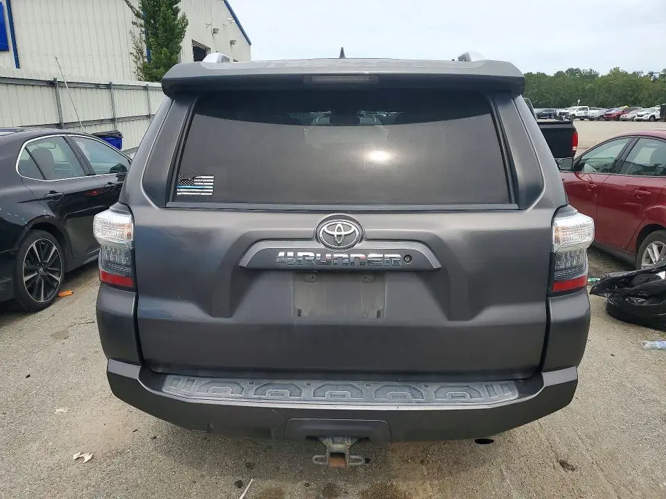 2015 TOYOTA 4RUNNER SR5  