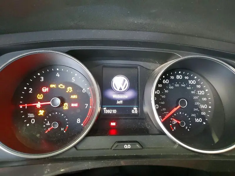 2019 VOLKSWAGEN TIGUAN SE  