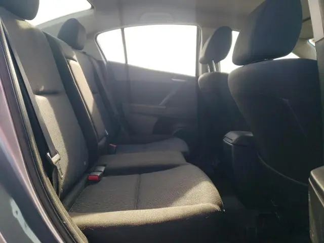 2010 MAZDA 3 I