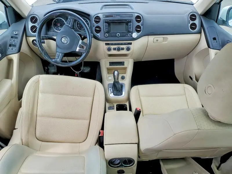 2014 VOLKSWAGEN TIGUAN S  