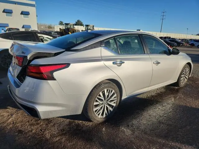 2024 NISSAN ALTIMA SV  