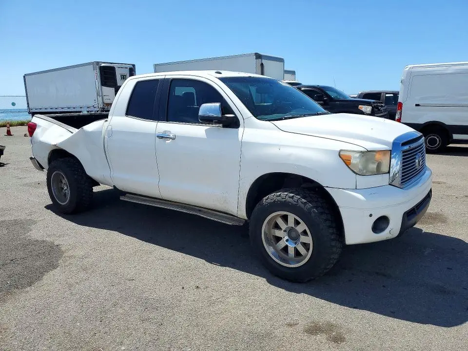 2013 TOYOTA TUNDRA DOUBLE CAB LIMITED  