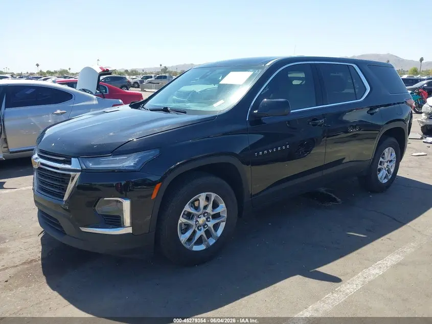 2023 CHEVROLET TRAVERSE FWD LS