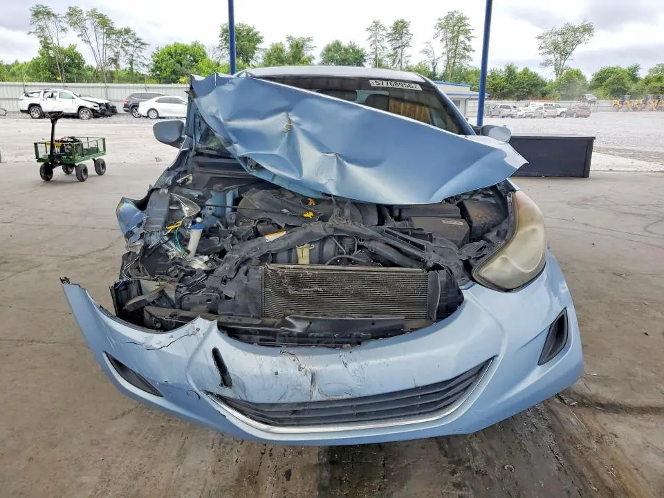 2011 HYUNDAI ELANTRA GLS  