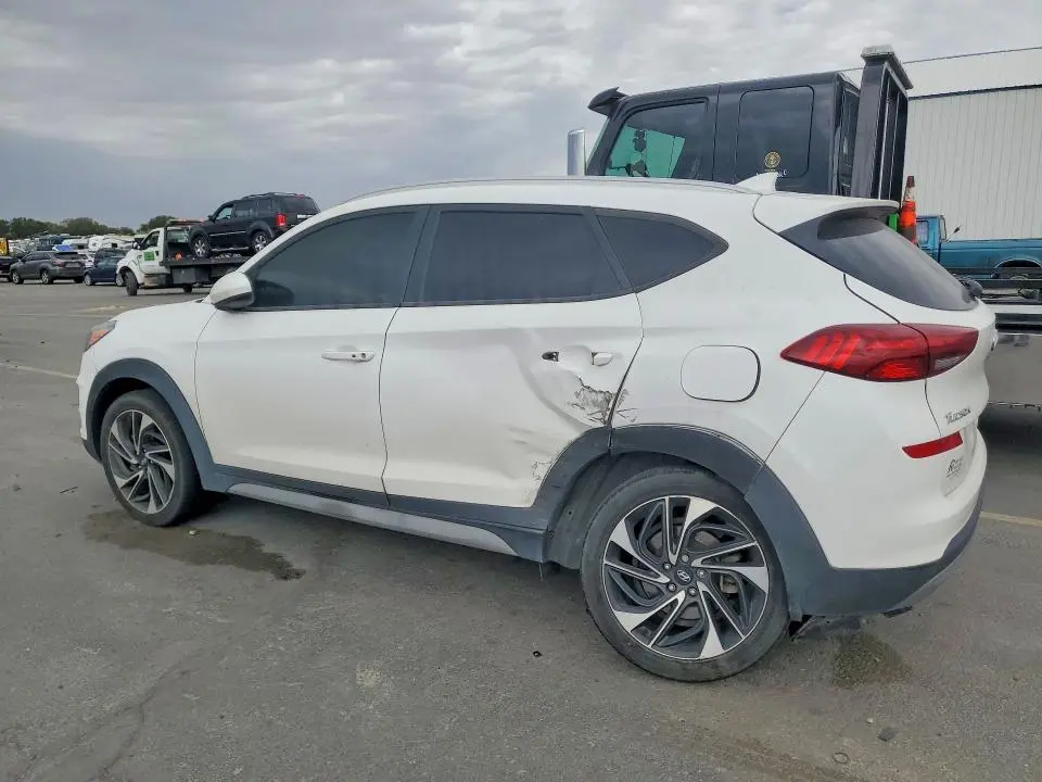 2020 HYUNDAI TUCSON SPORT  