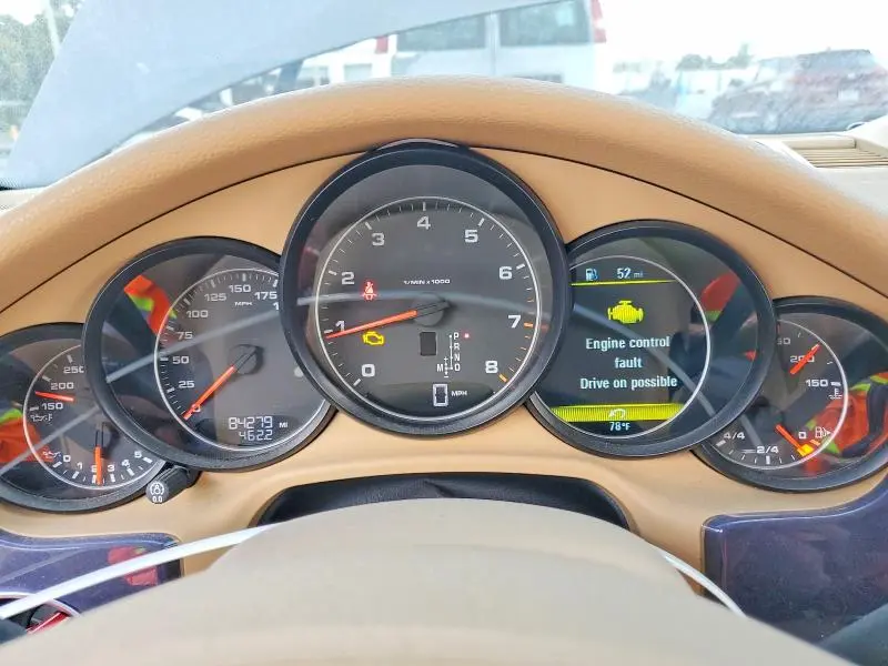 2014 PORSCHE PANAMERA 2  