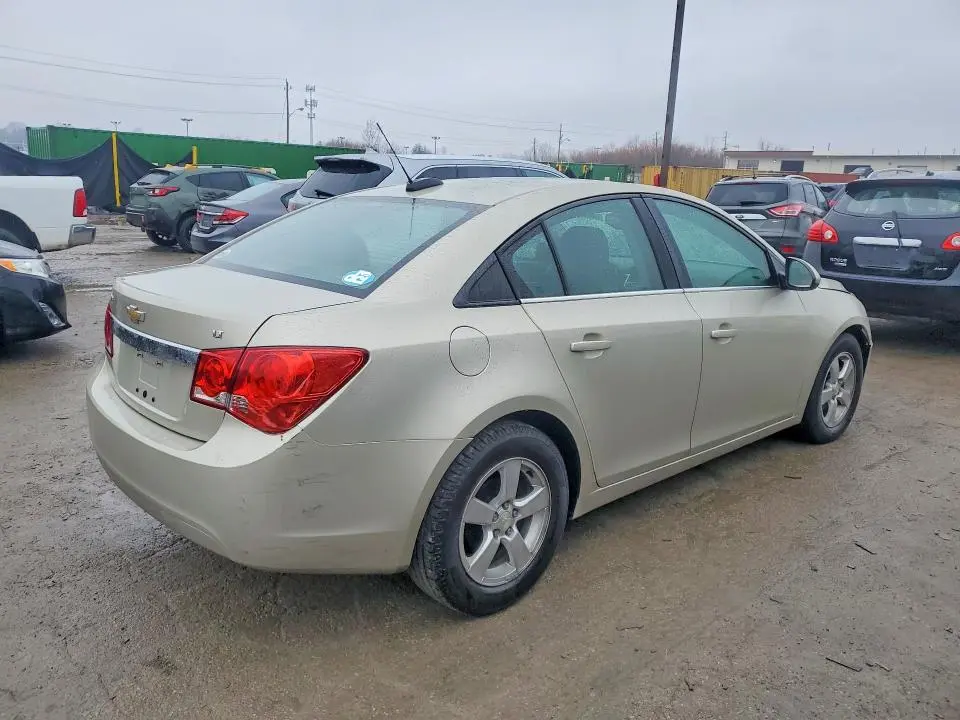 2015 CHEVROLET CRUZE LT  